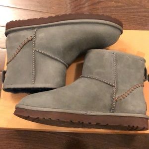 Men’s Mini Classic Deco Uggs